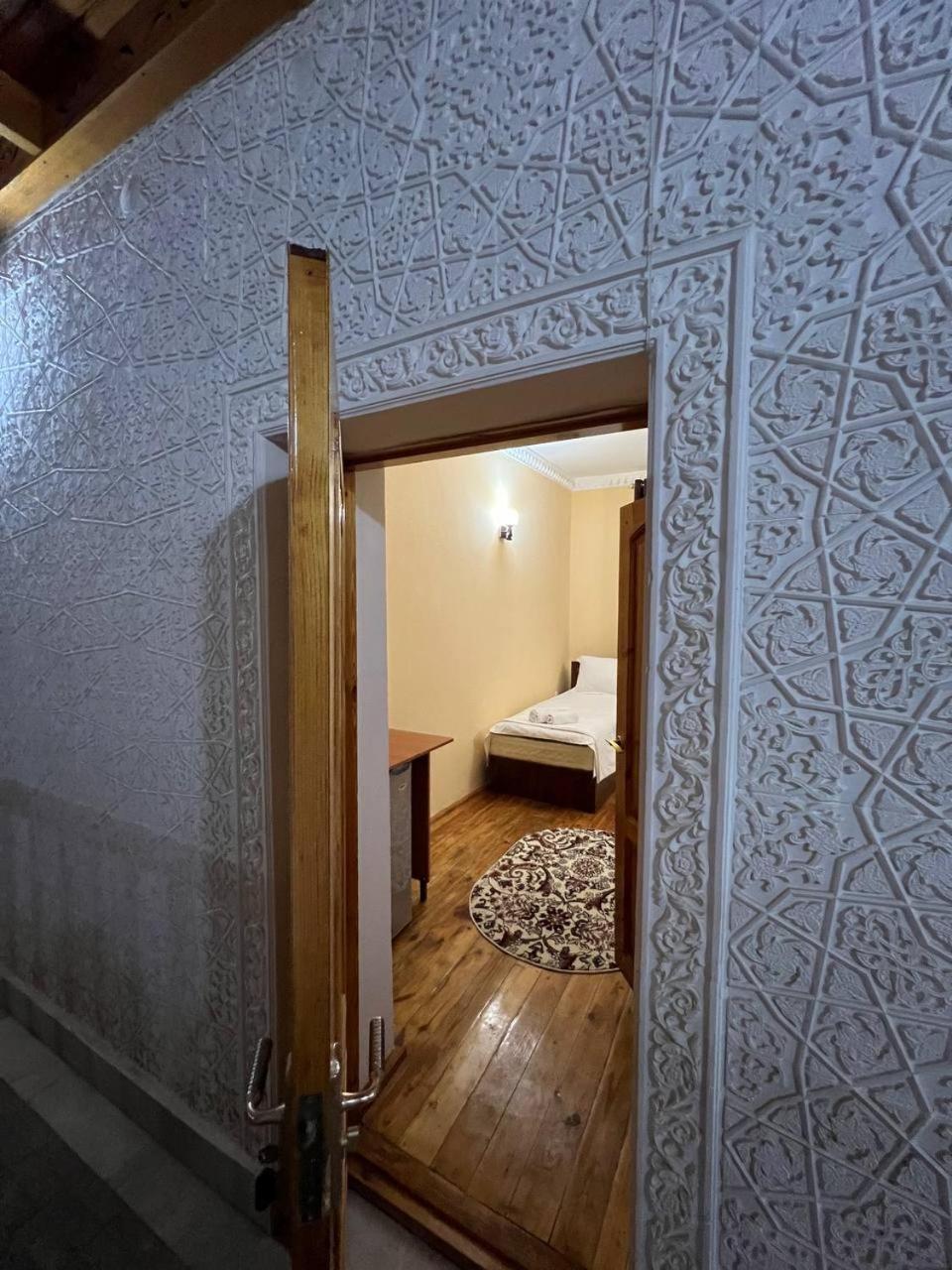 Отель Bukhara Zaringiz Экстерьер фото