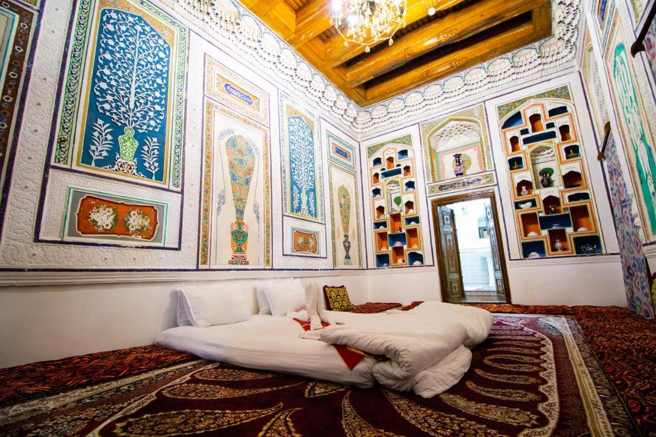 Отель Bukhara Zaringiz Экстерьер фото
