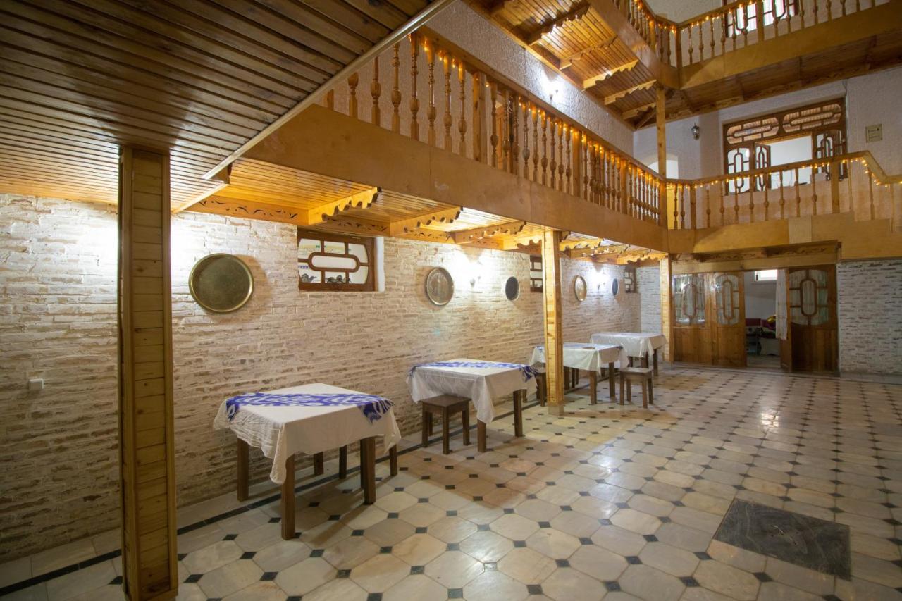 Отель Bukhara Zaringiz Экстерьер фото