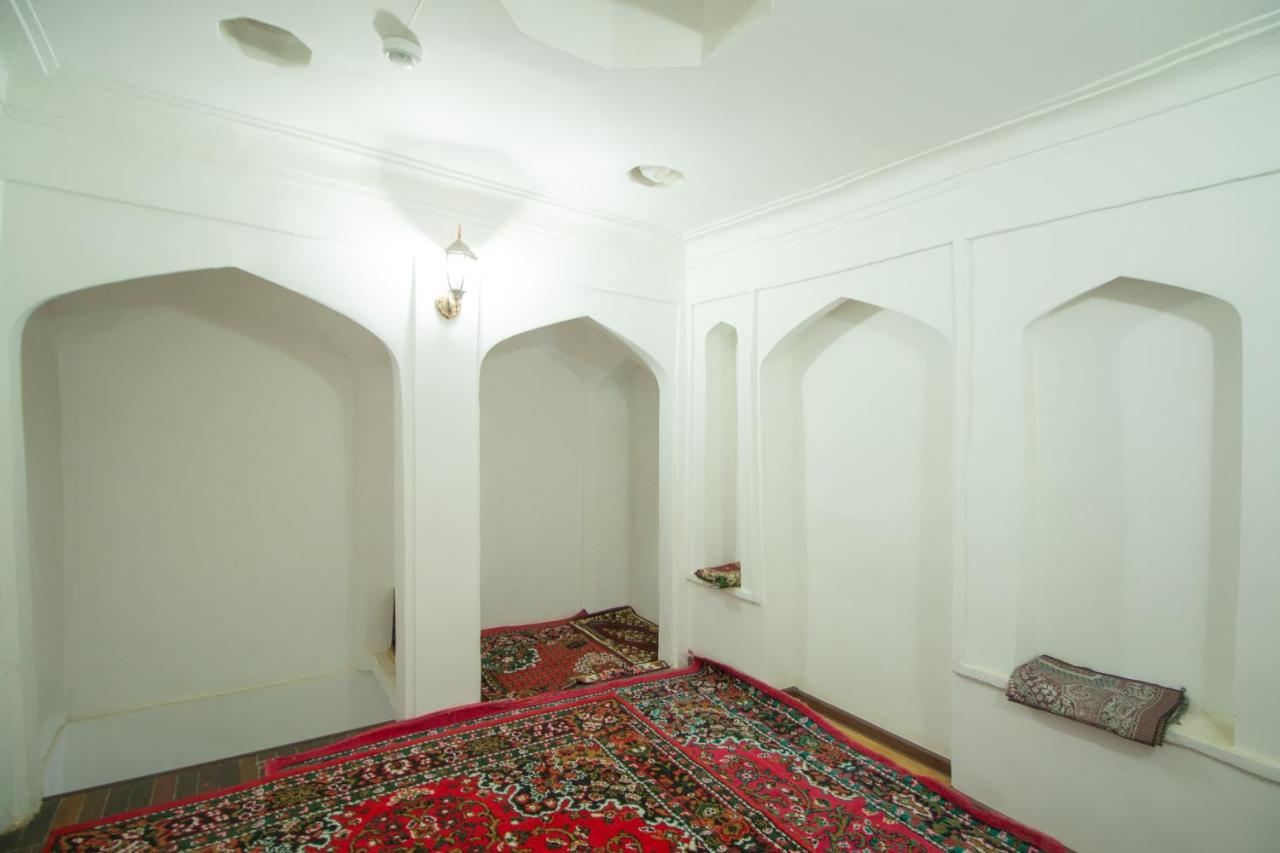 Отель Bukhara Zaringiz Экстерьер фото