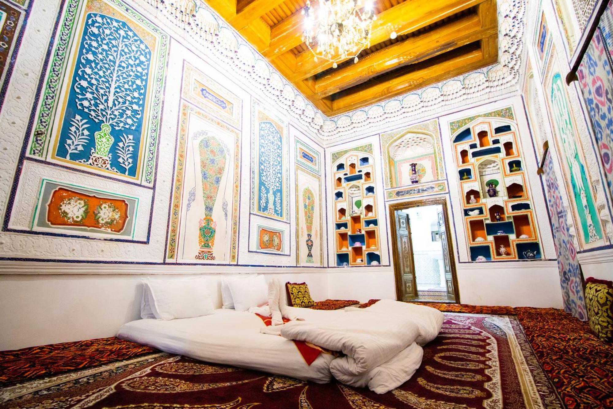 Отель Bukhara Zaringiz Экстерьер фото